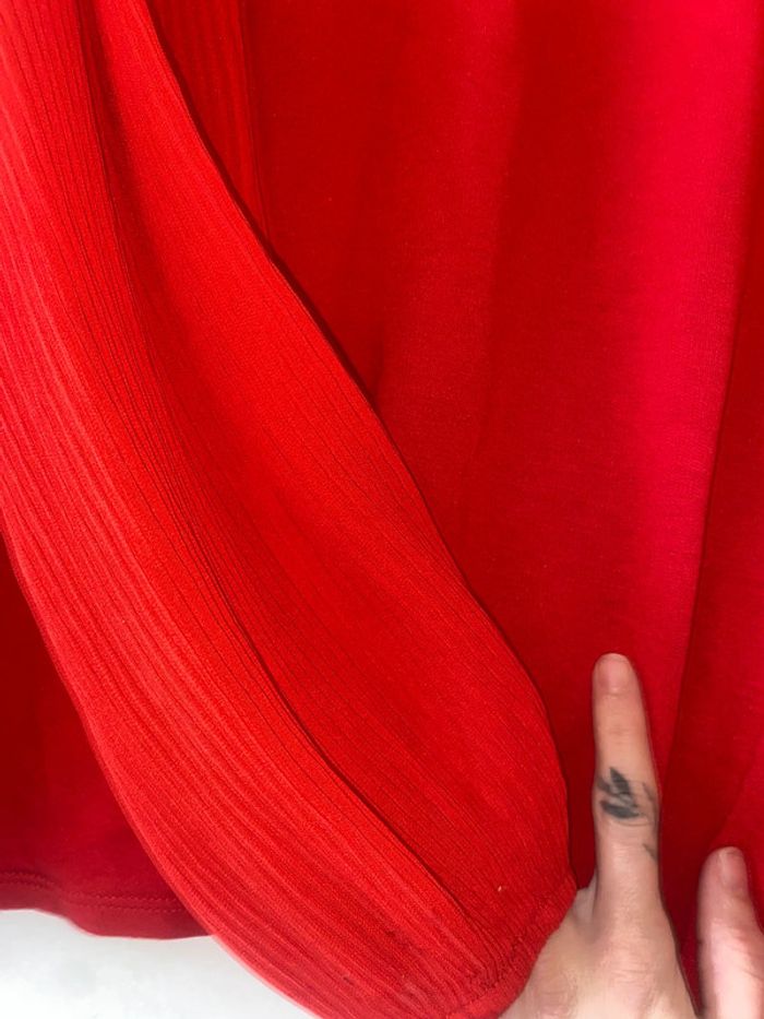 Blouse rouge - photo numéro 2