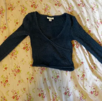 top shop blue fuzzy top