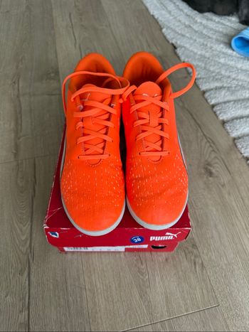 Chaussures de futsal / indoor orange mixte - Taille 38