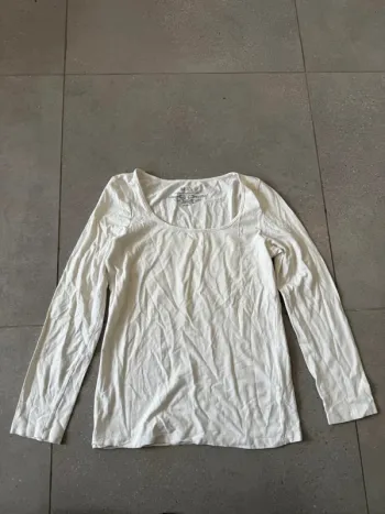 Haut Atmosphere, taille 40, très bon état