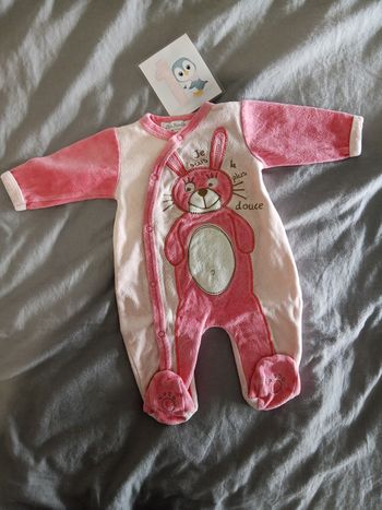 Pyjama rose "lapin" 1 mois