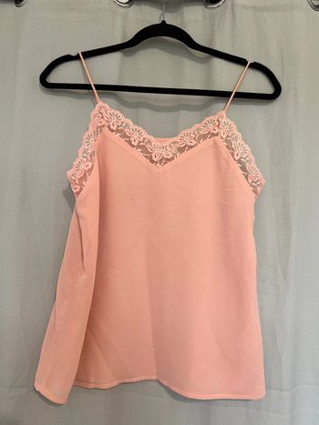 Haut à bretelles rose