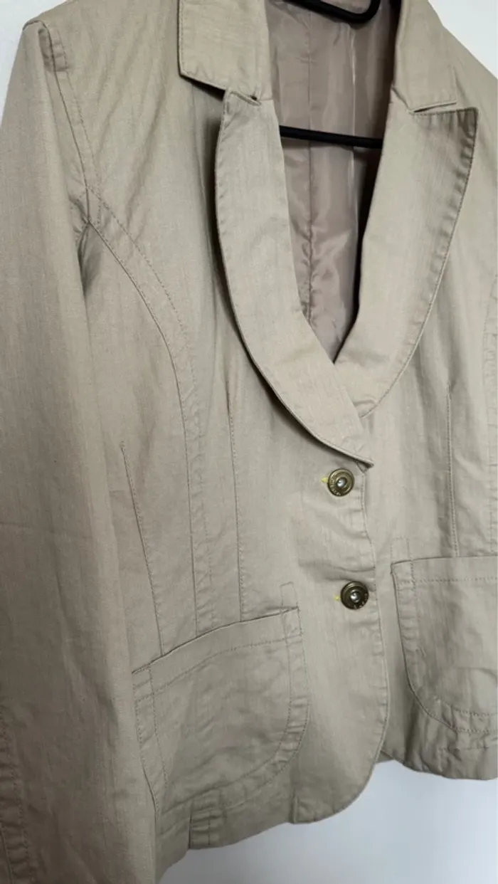 Trench beige femme très bon état 42 - photo numéro 2