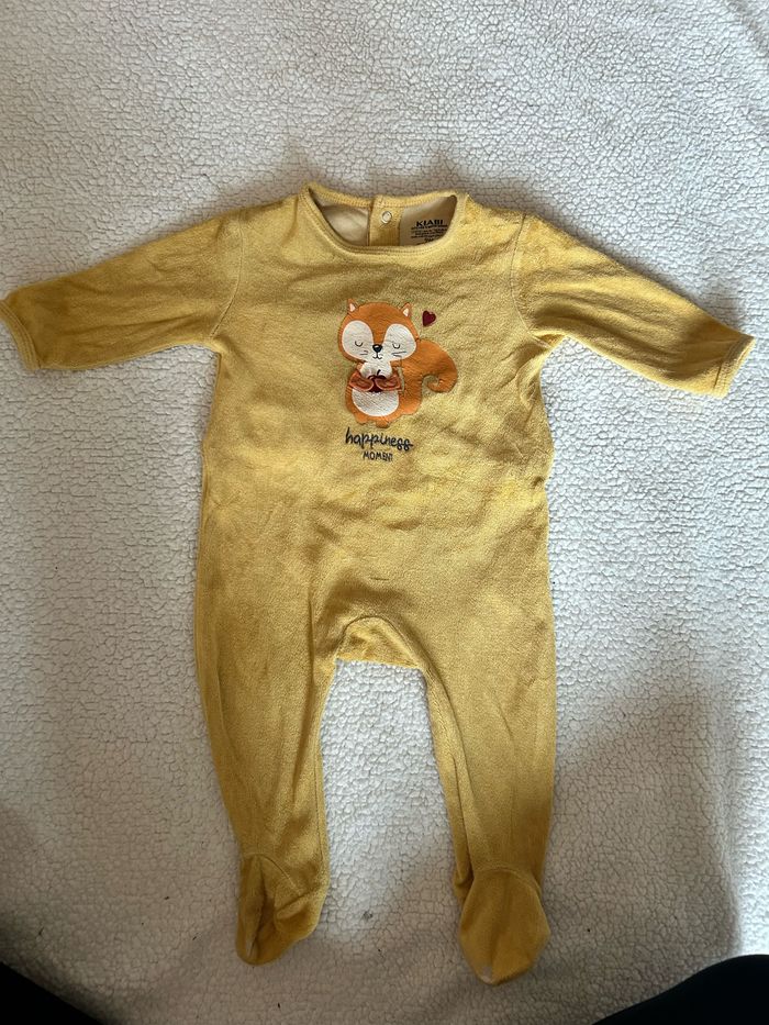 Lot de pyjamas 9 mois - photo numéro 2