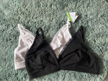 Soutien gorge d’allaitement neuf