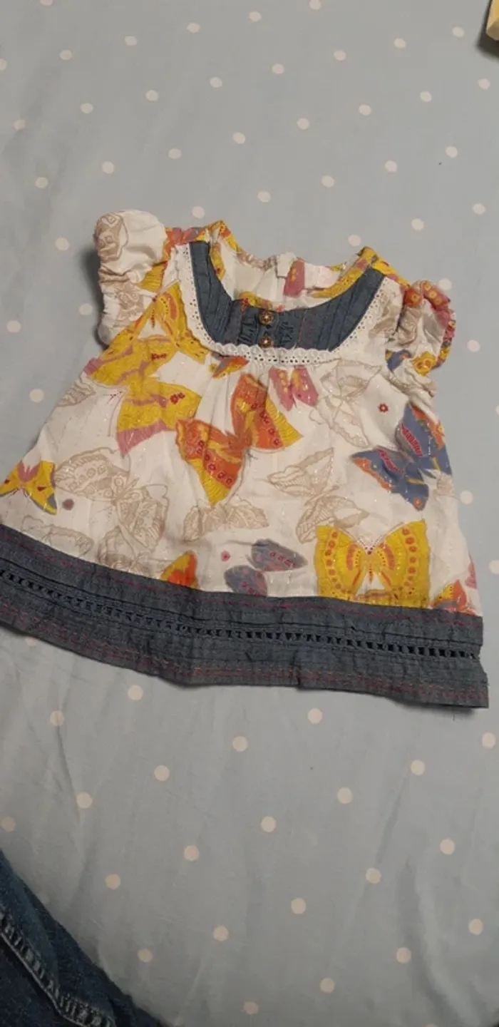 Robe fille 1 mois Chicco motifs papillons multicolores - photo numéro 2