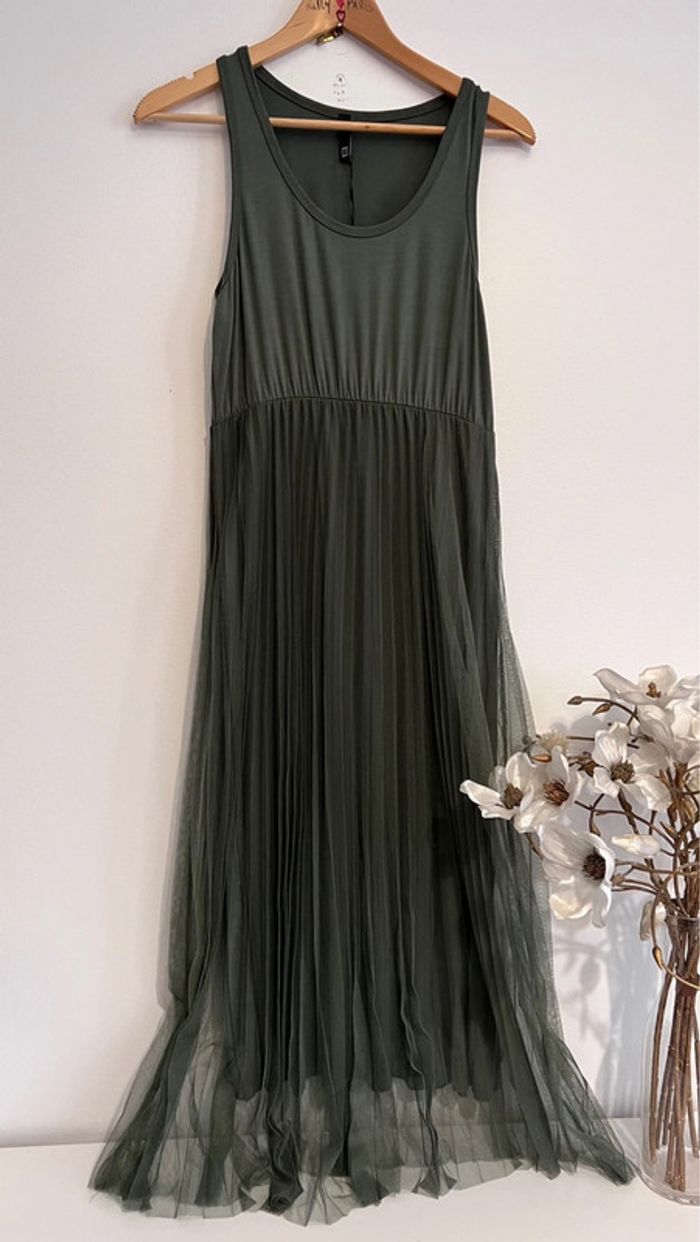 Superbe fond de robe / robe kaki 🤍🤍 - photo numéro 3