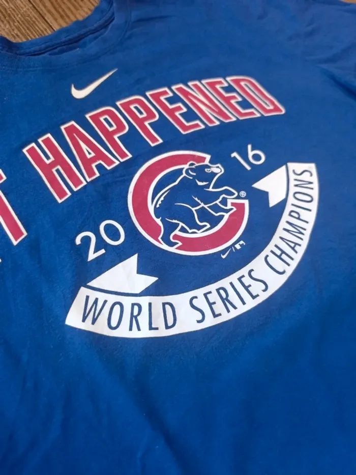 T-shirt Nike tee MLB chicago cubs 2016 L - photo numéro 2