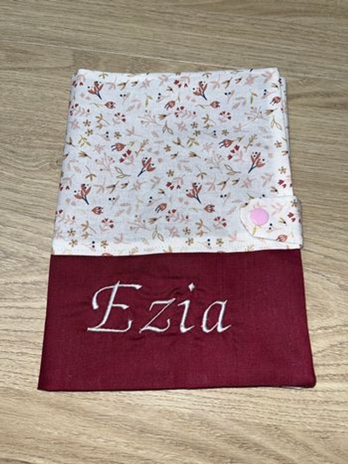 Protège carnet de santé - photo numéro 3