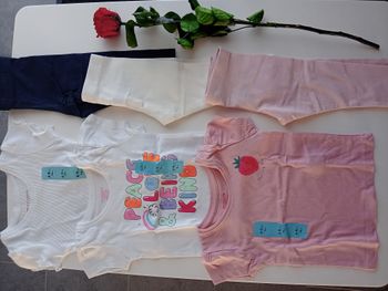 Lot de 3 ensembles complets 6-9 mois neufs