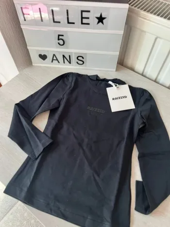Sous pull noir Raizzed neuf 5 ans