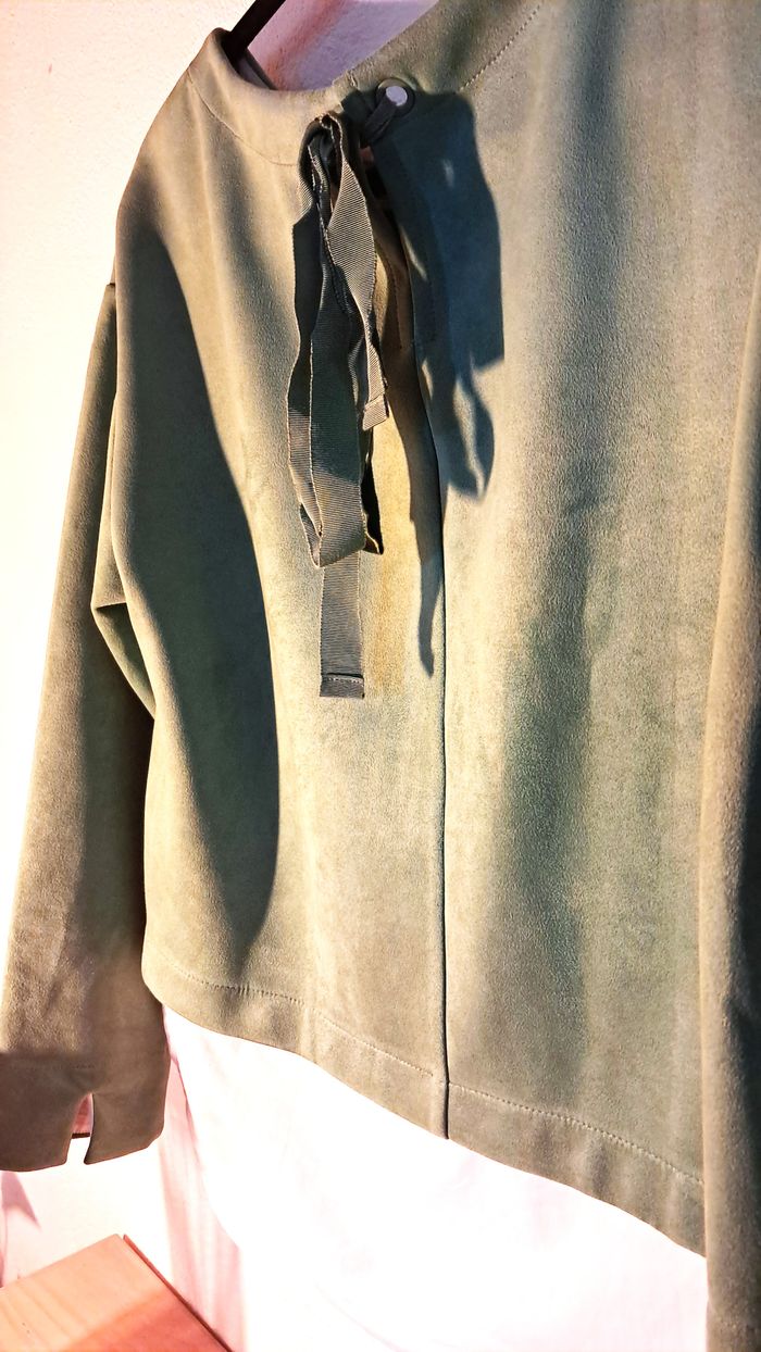 Pull Blouse Chic – United Colors of Benetton - photo numéro 5