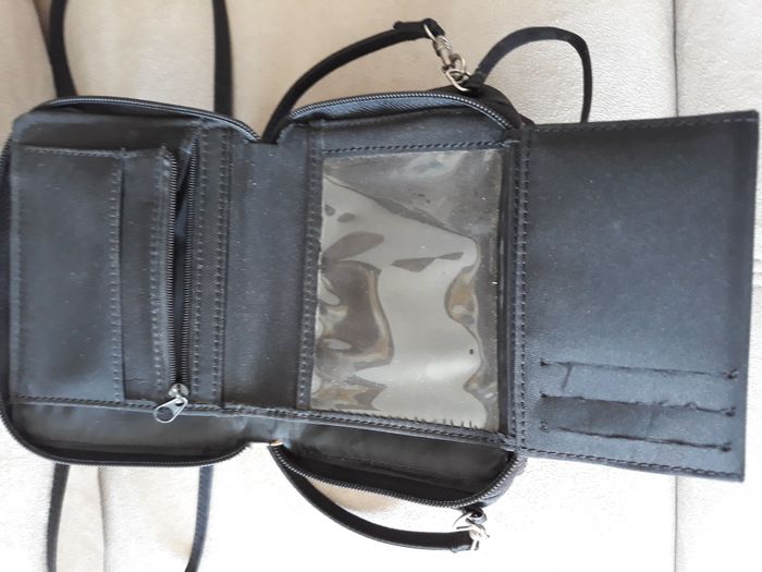 Faby27800 Sacoche noire, peut se porter à la main ou en bandoulière, pochette extérieure élastiquée - photo numéro 6