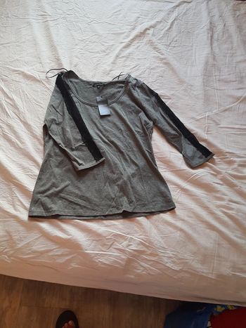 Tee shirt neuf taille xl