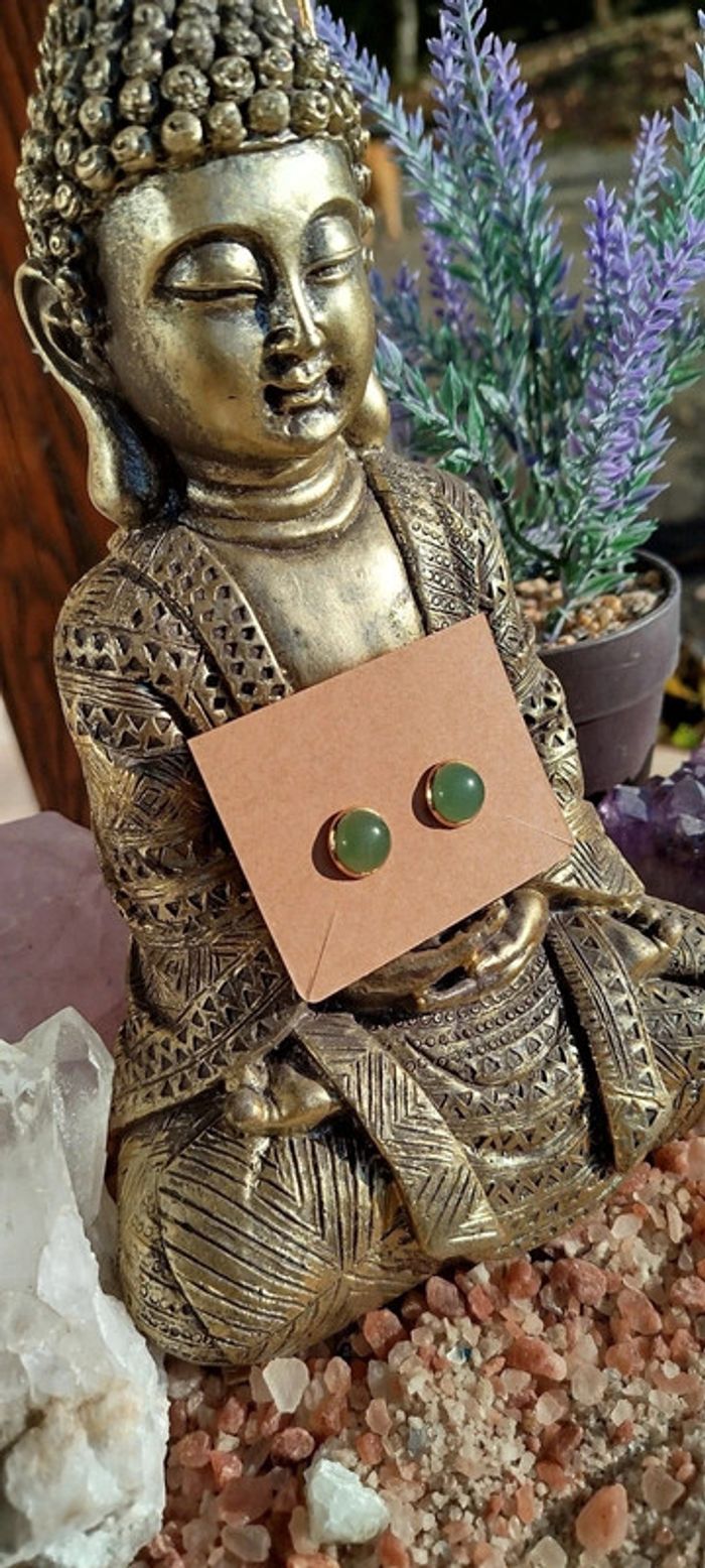 Clous plaqué or en Aventurine