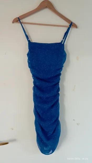 Robe taille s
