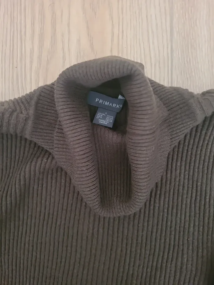 Pull col roulé kaki - photo numéro 3