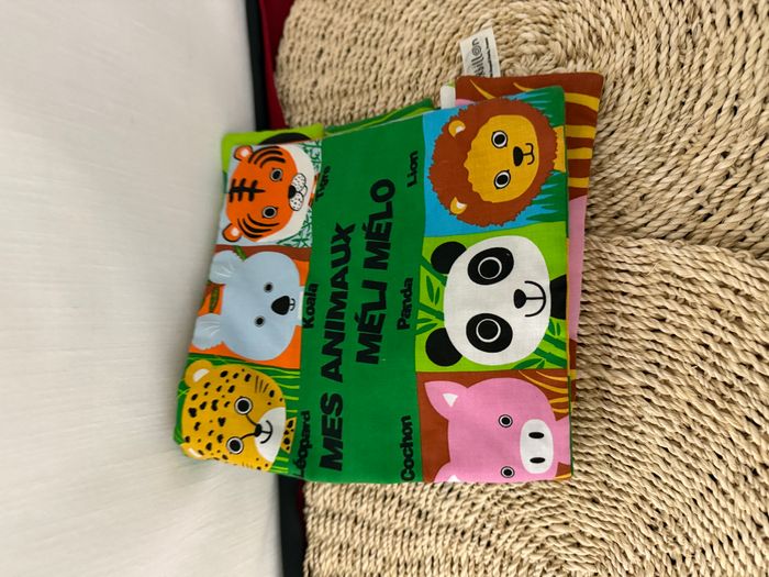 Mes animaux méli mélo livre éveil tissu