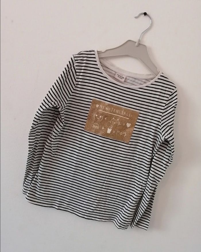 Pull tape à l'œil 8ans - photo numéro 2