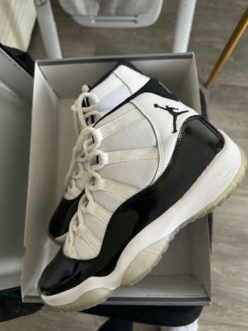 Jordan 11