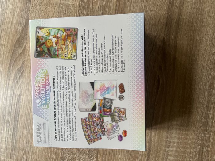 ETB Évolution prismatique - photo numéro 2