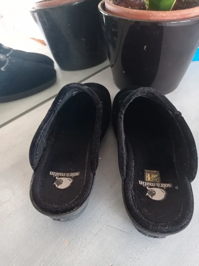 Chaussons noirs, "Soir et Matin" 38 - photo numéro 4