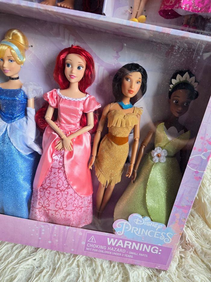 Poupee barbie disney princesse mulan raiponce vaiana blanche neige aurore jasmine belle cendrillon ariel pocahontas tiana disneyland paris - photo numéro 4