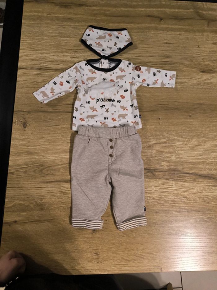 Ensemble vêtements bébé
