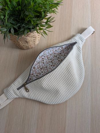 Sac banane femme en velours cotelé beige clair
