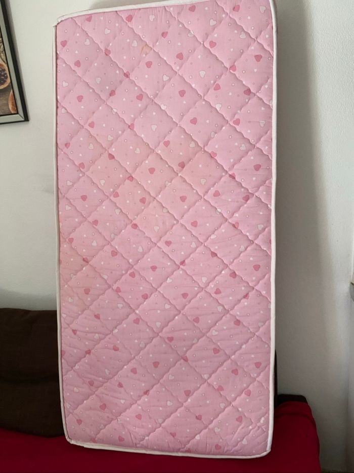 Matelas lit bébé