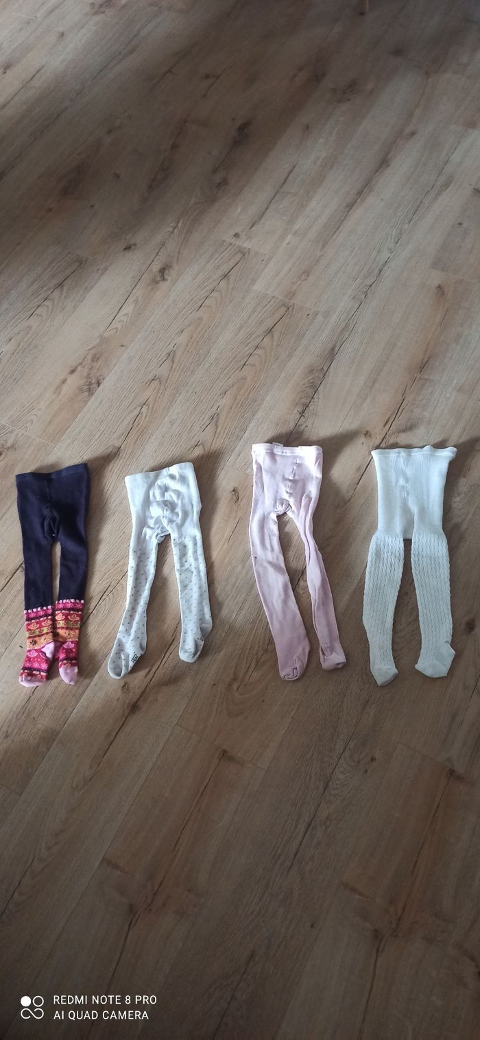 4 paires de collants 2 ans