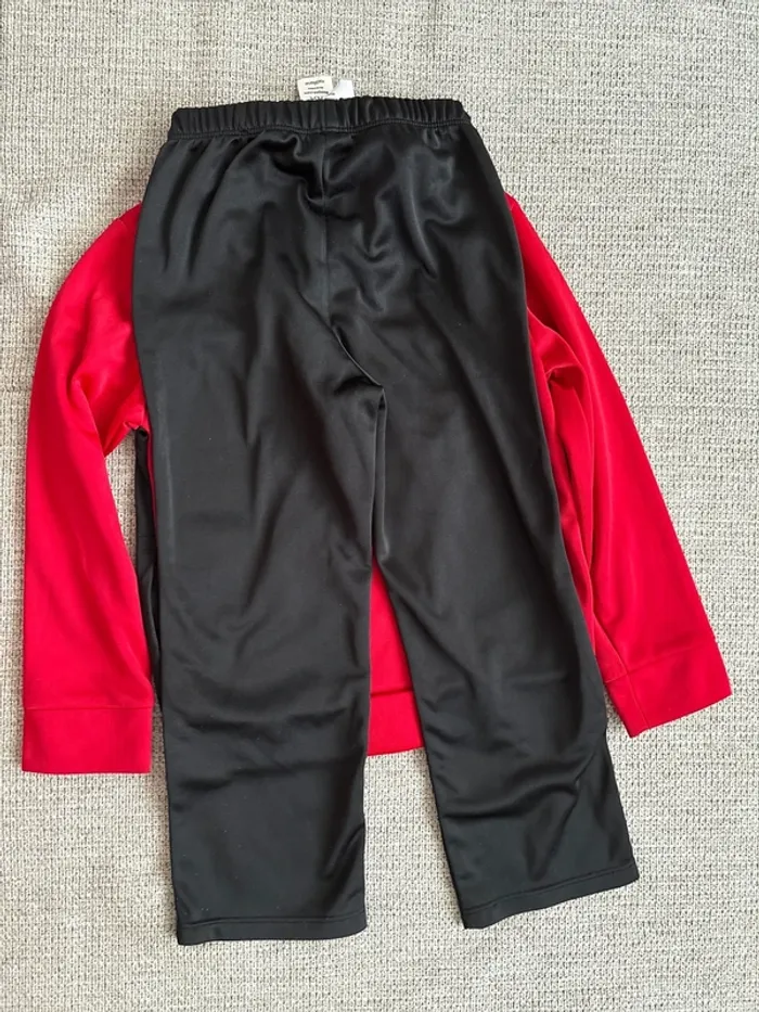 Ensemble jogging - photo numéro 2