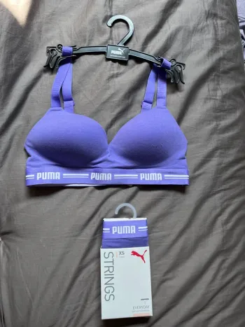 Ensemble brassière et 2 strings