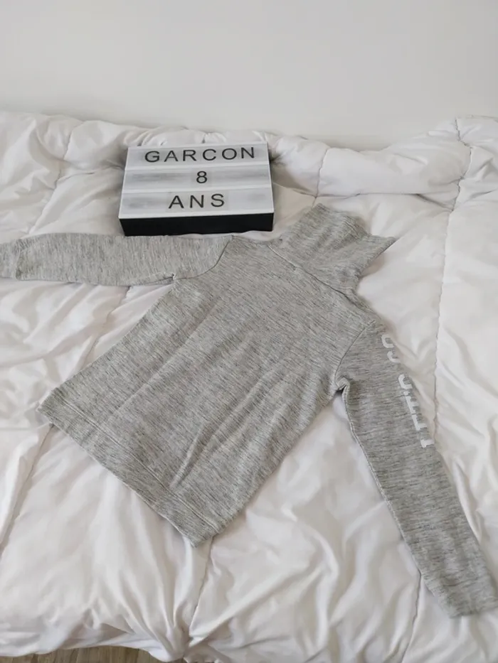 Pull garçon 8 ans - photo numéro 2