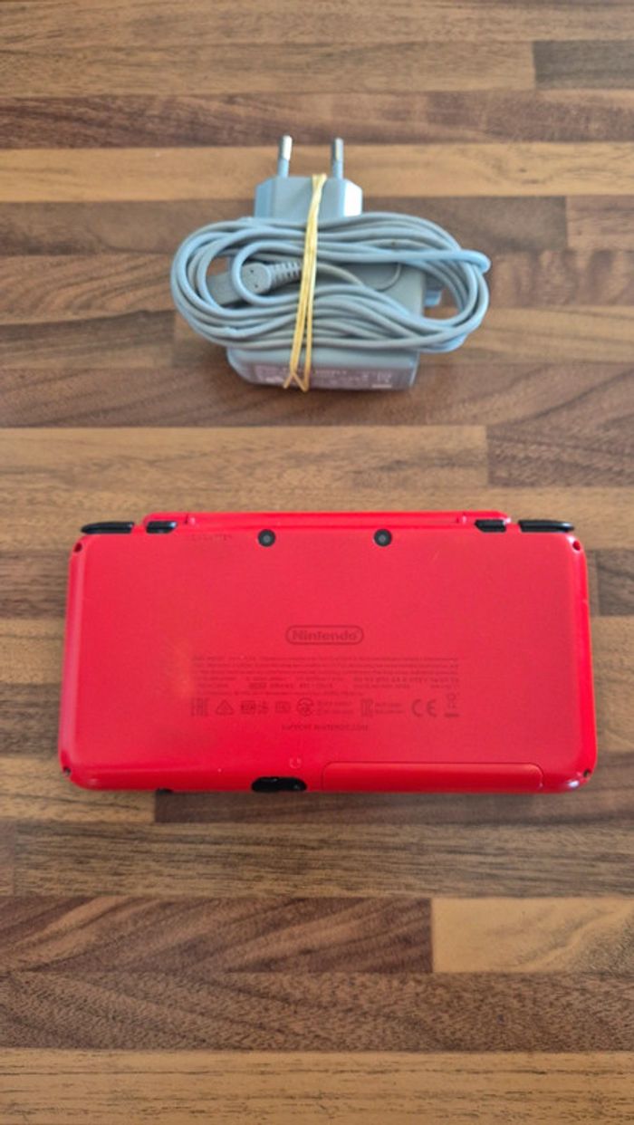 Console Nintendo New 2DS XL édition Poké ball - photo numéro 2