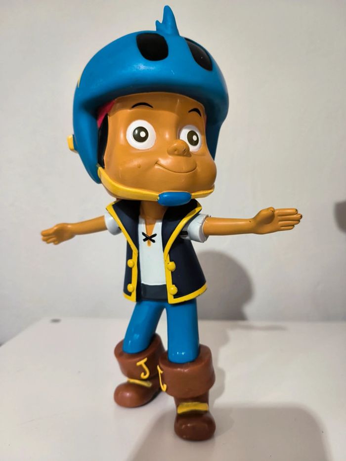 Figurine disney 22 cm Jake et les pirates du monde imaginaire