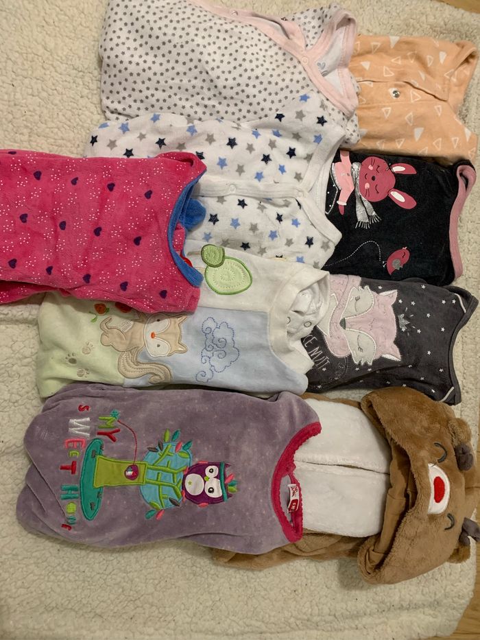 Lot de 9 pyjama 6 mois