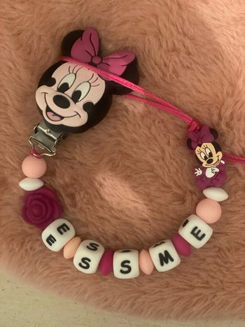 Attache tétine personnalisée