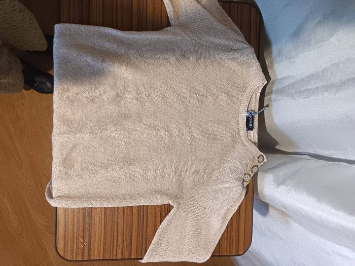 pull doré brillant de Kiabi 18 mois *Spécial FETE* ref 555 S1 - photo numéro 5