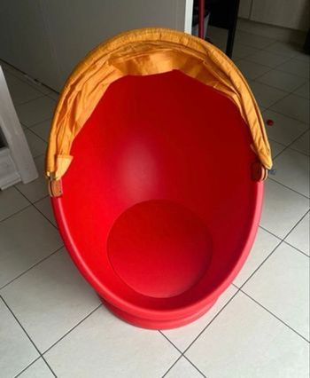 Fauteuil œuf 