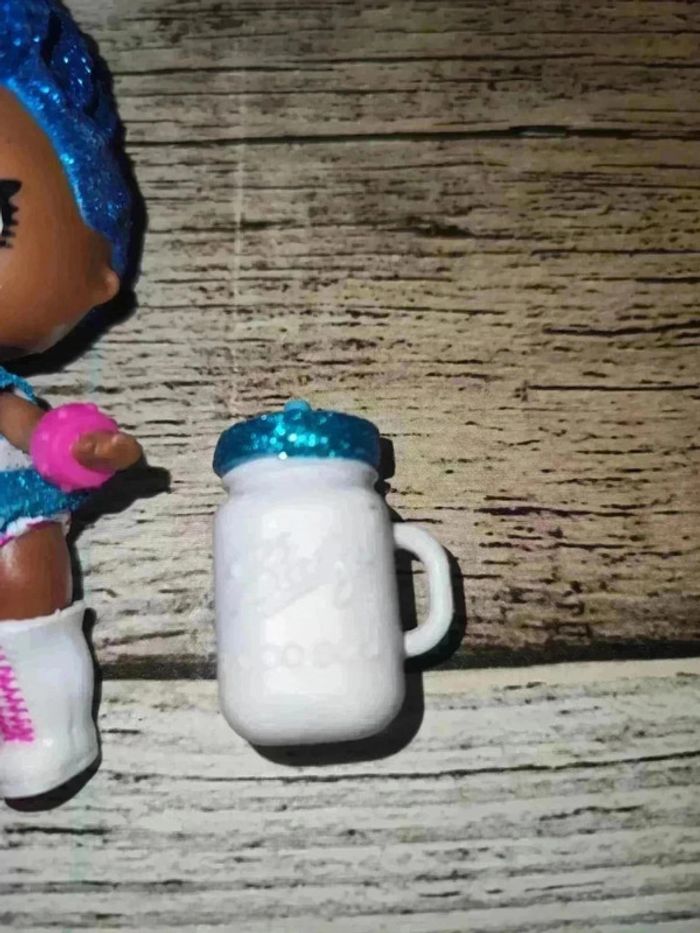 đPoupĂ©e L.O.L surprise indĂ©pendant Queen sparkle - photo numĂ©ro 3