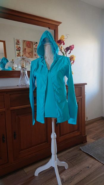 Ensemble de sport débardeur + veste