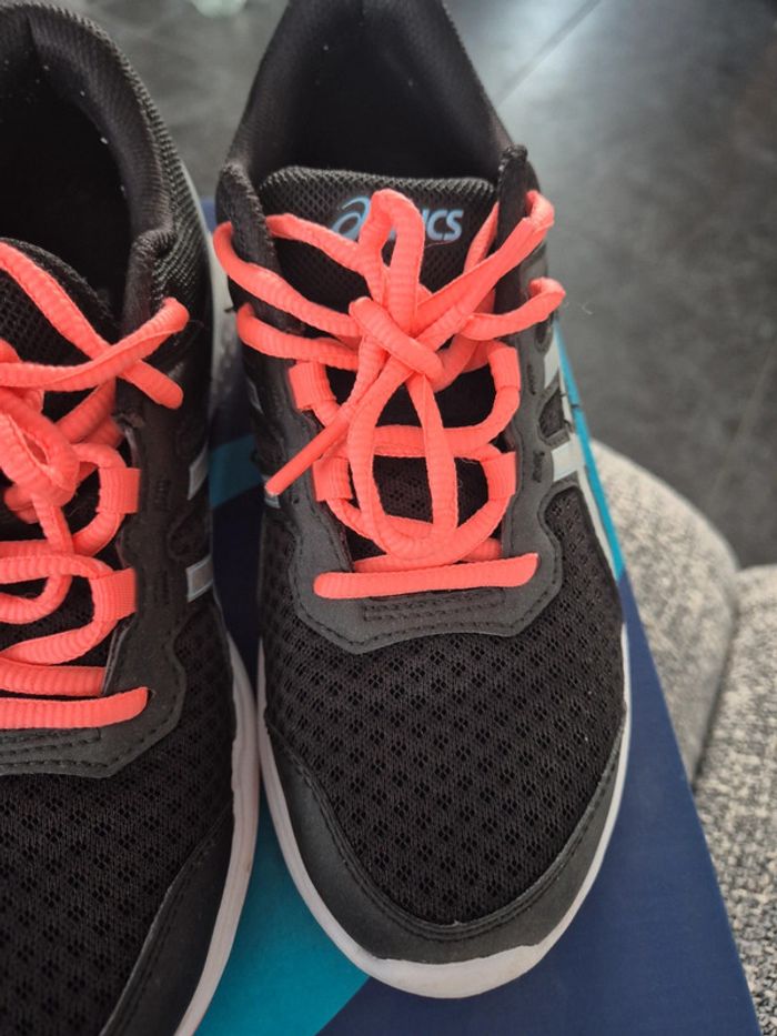 Baskets asics - photo numéro 2