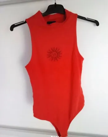 Body Jennyfer T32