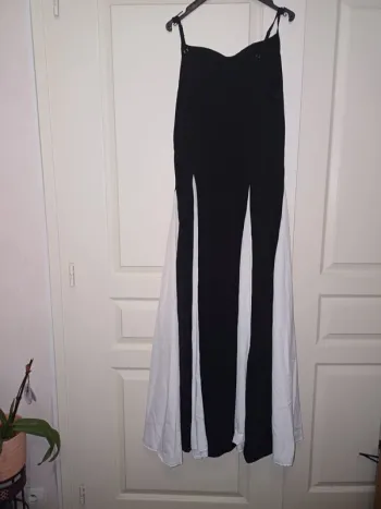 Robes d’été  combinaison  sans marque