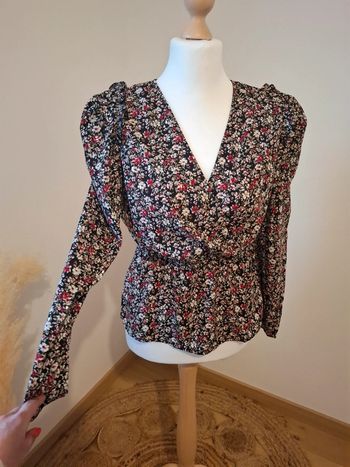 Blouse chic cache-coeur fleurie Cache Cache taille M 36