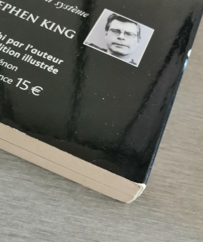 Livre Stephen King La Tour Sombre 1- Le pistolero - photo numéro 4