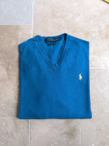 Pull col V bleu logo jaune Ralph Lauren M comme neuf