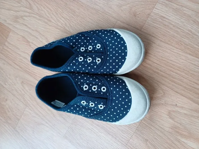 Baskets en toile