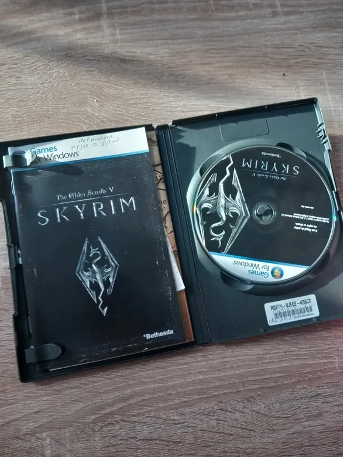 Jeu pc Skyrim - photo numéro 3